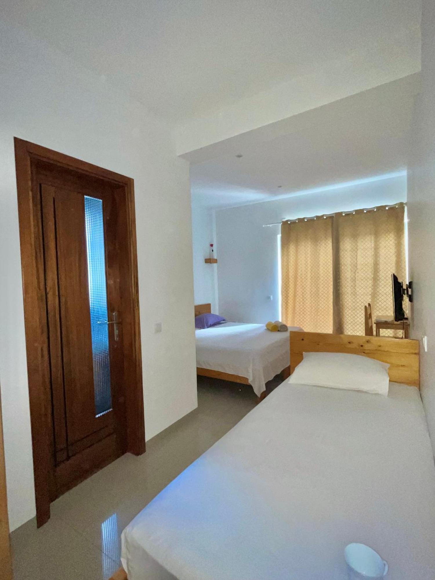 Luz D'Sol - Residencial Familiar Hotel Pombas Bagian luar foto